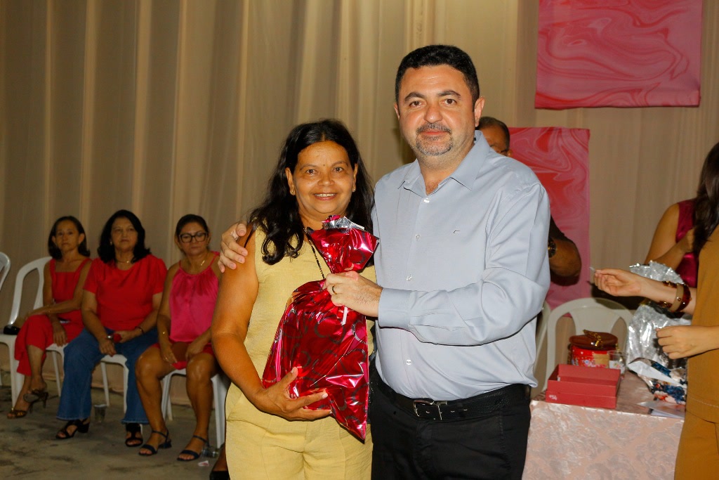 age00040.jpg